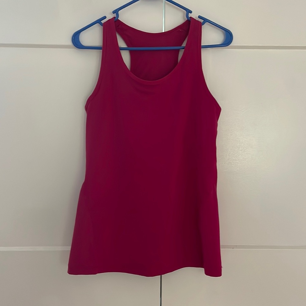 Nike workout tank top